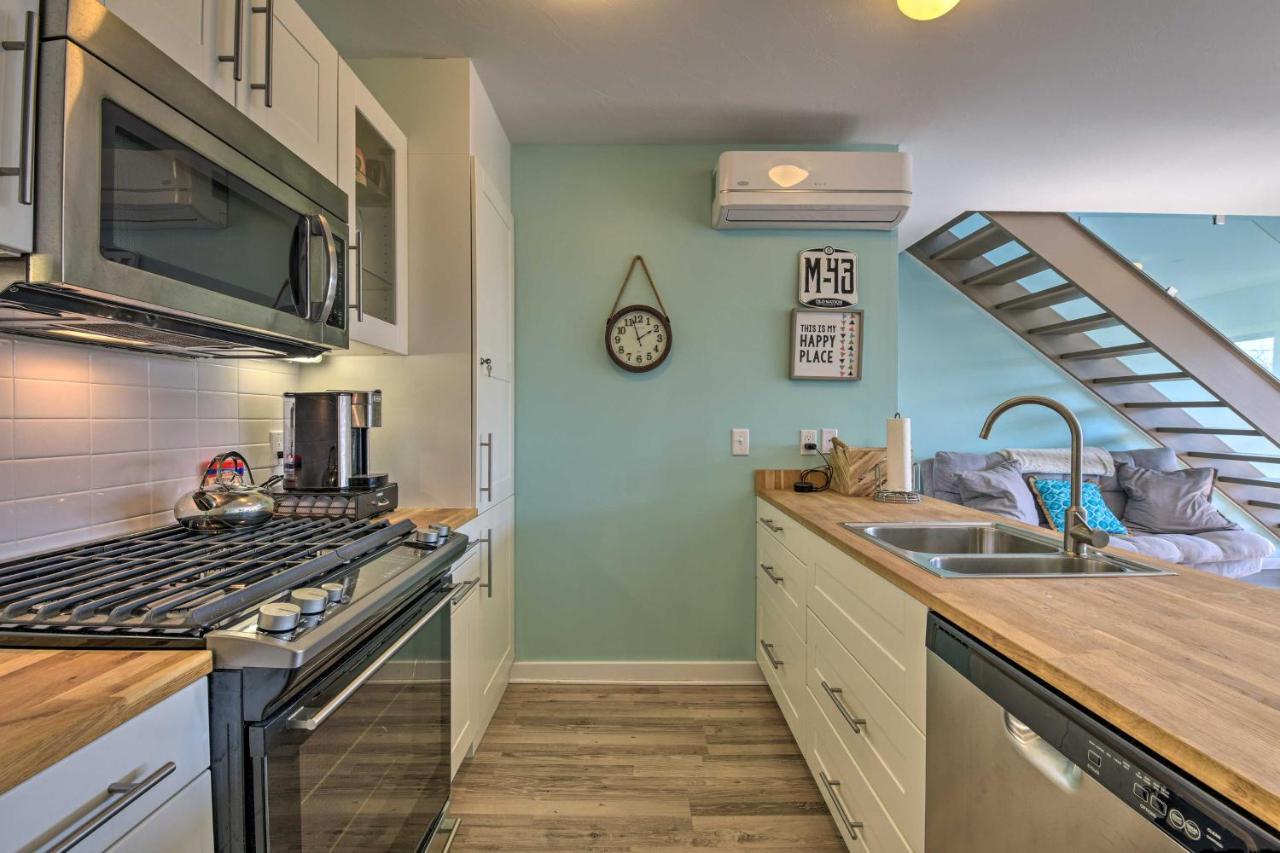 Downtown Saugatuck Condo, Near Oval Beach! Esterno foto